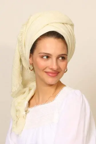 מטפחת סלי מרובעת