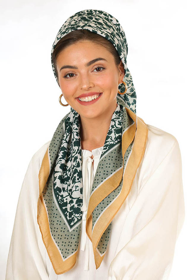 מטפחת לילך (מרובעת)