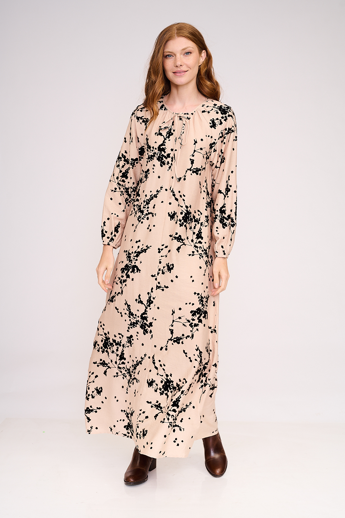 שמלת עולמות