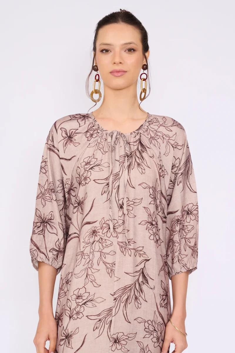 שמלת אדיבות